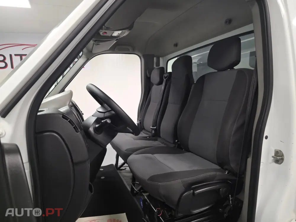 Renault Master 2.3 DCI 130CV BASCULANTE