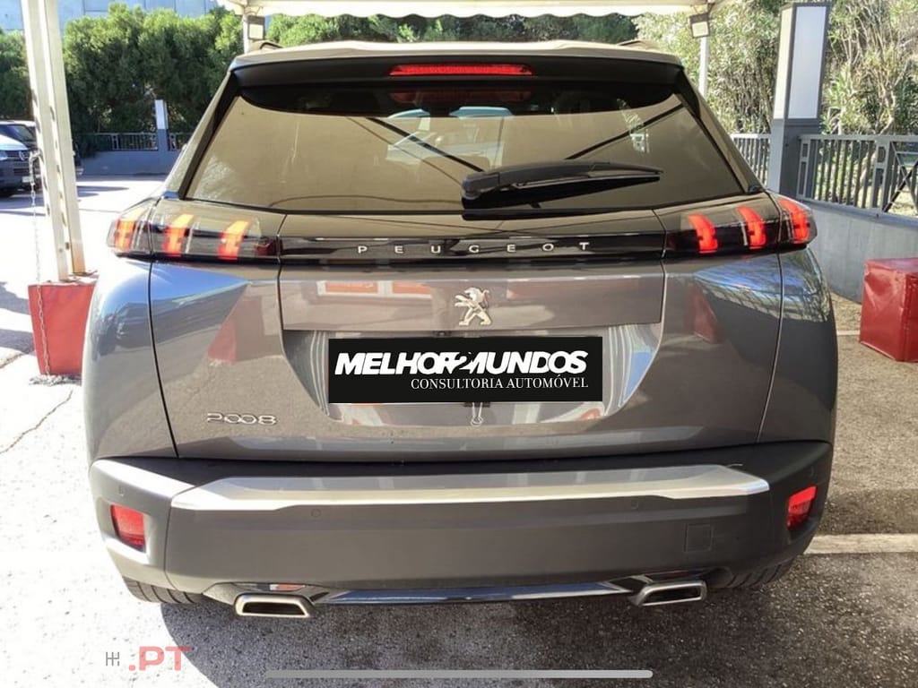 Peugeot 2008 1.2 PureTech Allure EAT8