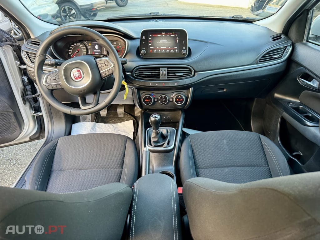 Fiat Tipo 1.3 M-Jet Lounge