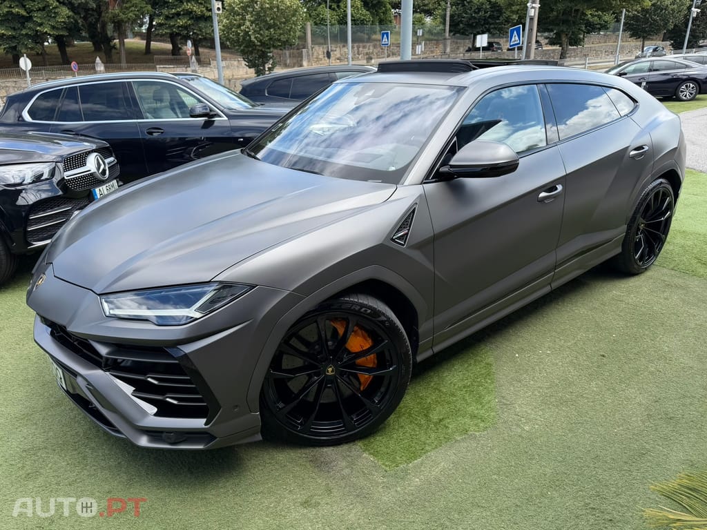 Lamborghini Urus 4.0 V8