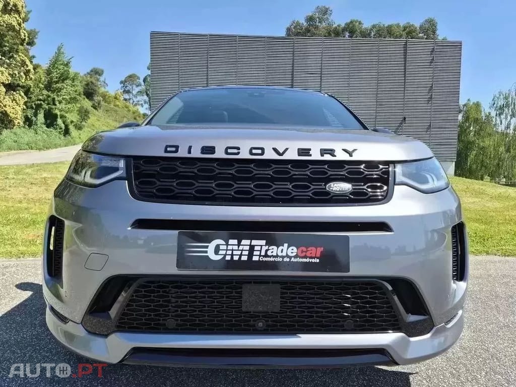 Land Rover Discovery Sport 1.5 I3 P300e AWD R-Dynamic HSE