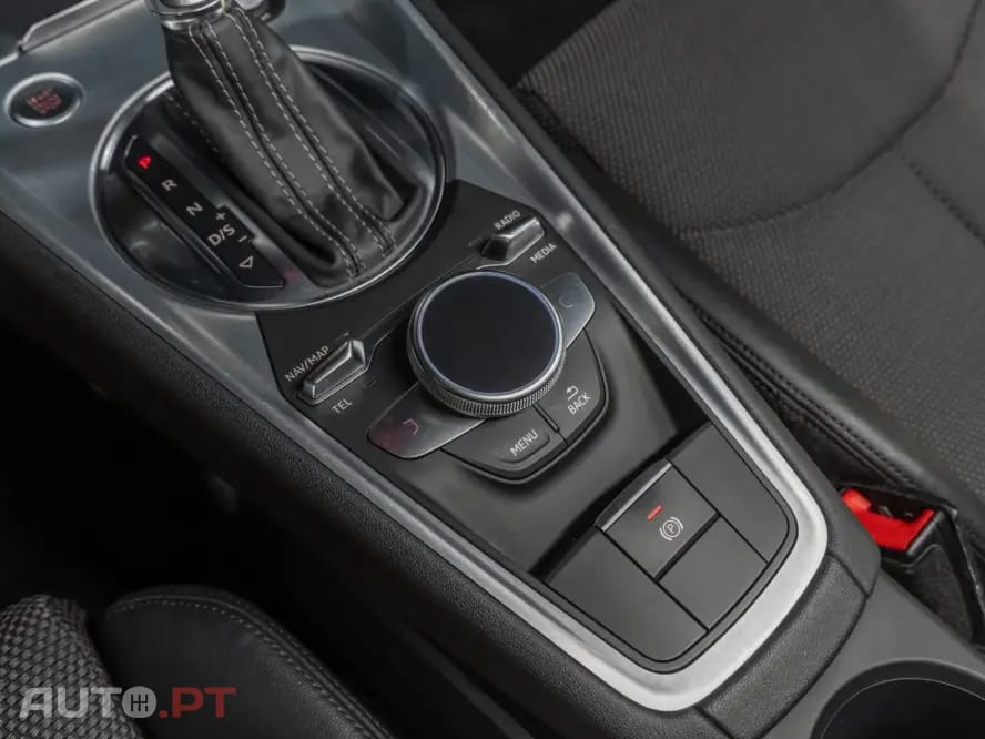 Audi TT 2.0 TFSI quattro S tronic