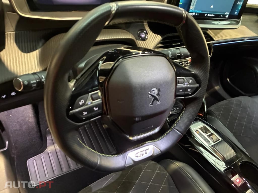 Peugeot E-2008 GT Pack