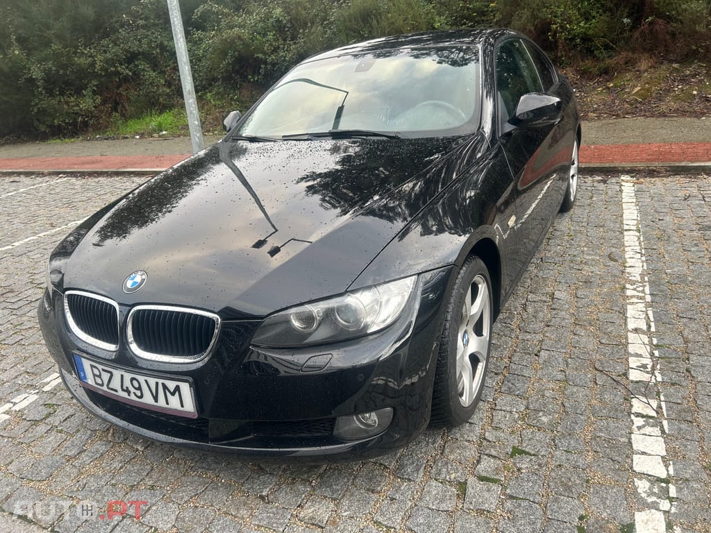BMW 320 E92 coupé