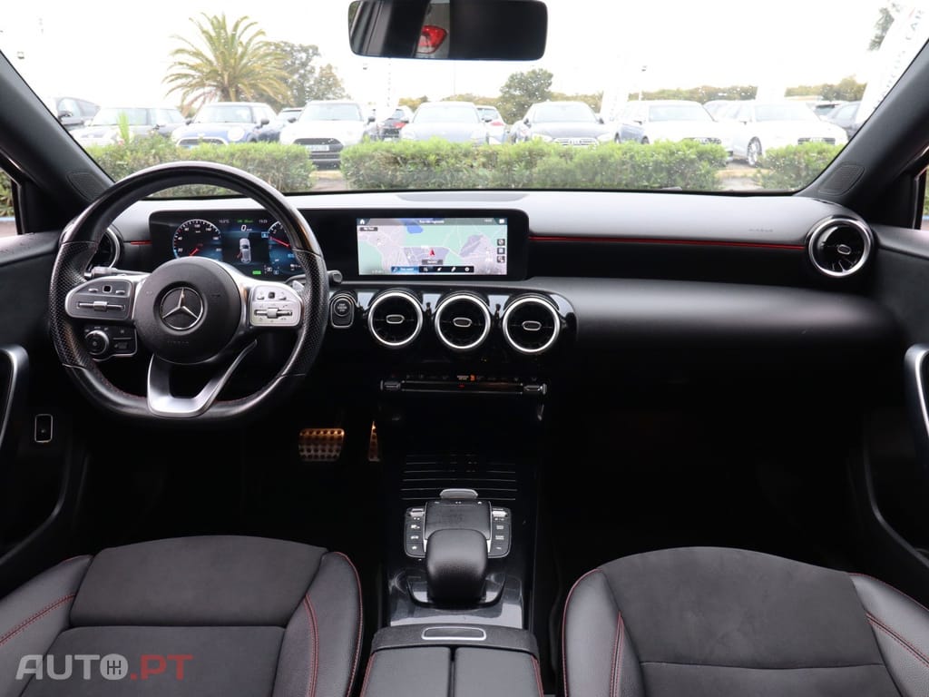 Mercedes-Benz A 250 e AMG Line