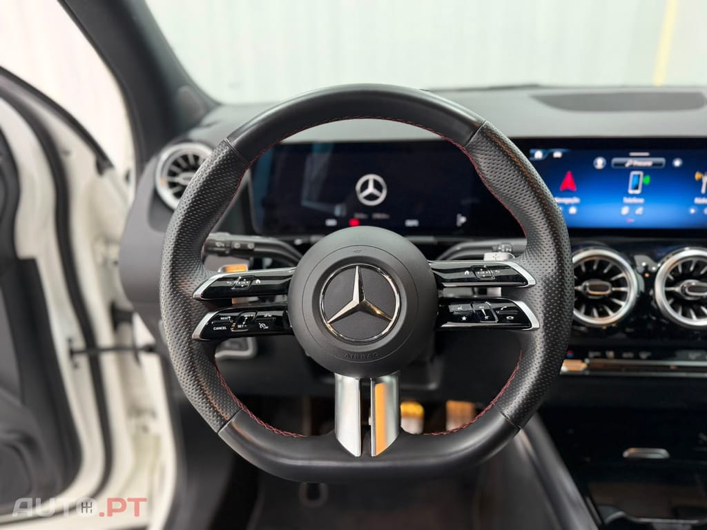 Mercedes-Benz GLA 250 e AMG Line