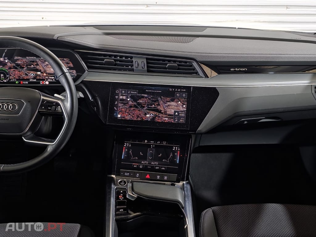 Audi Q8 E-Tron 55 quattro Advanced