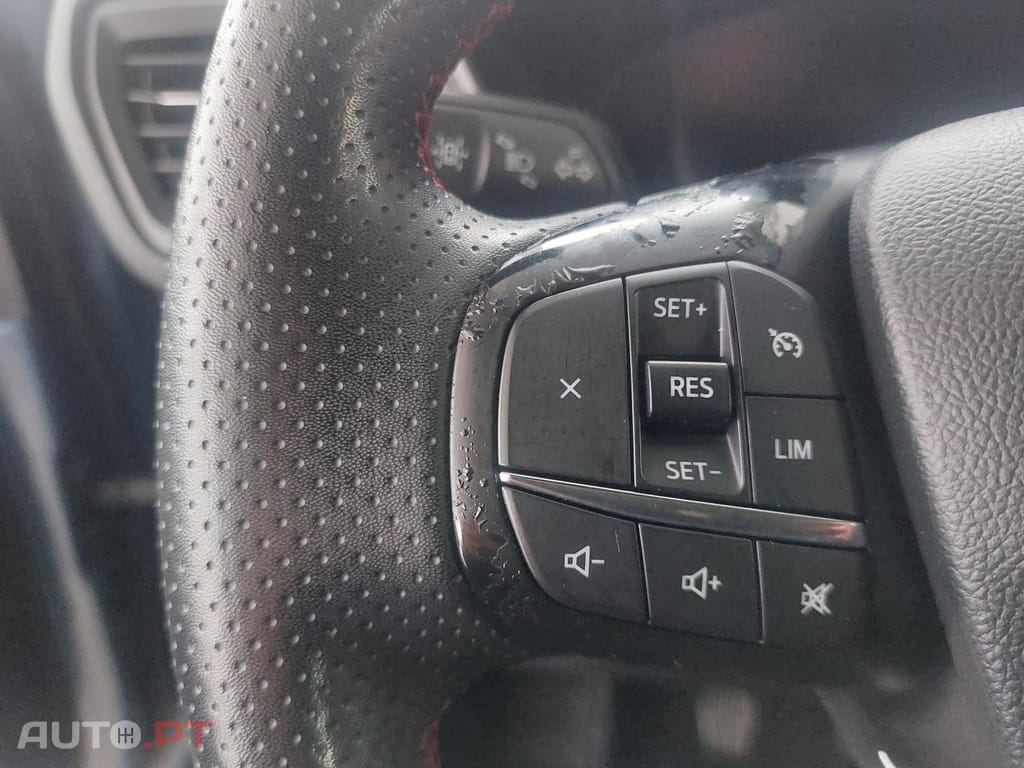 Ford Kuga 1.5 EcoBoost ST-Line