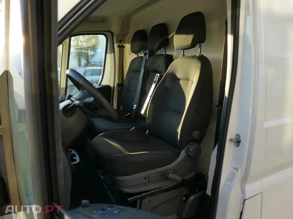 Citroen Jumper 2.2 BlueHDi 3.3T L3H2