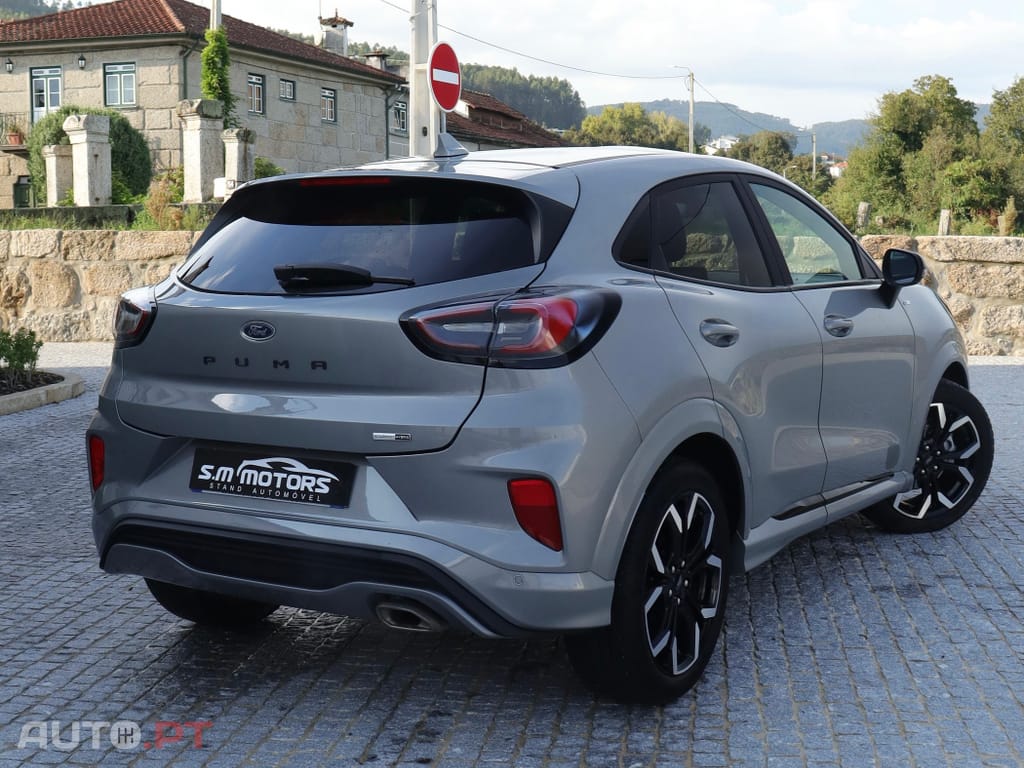 Ford Puma 1.0 EcoBoost Hybrid ST-LINE