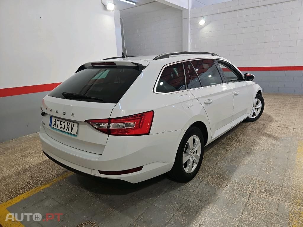 Skoda Superb Break 2.0 TDI Ambition DSG