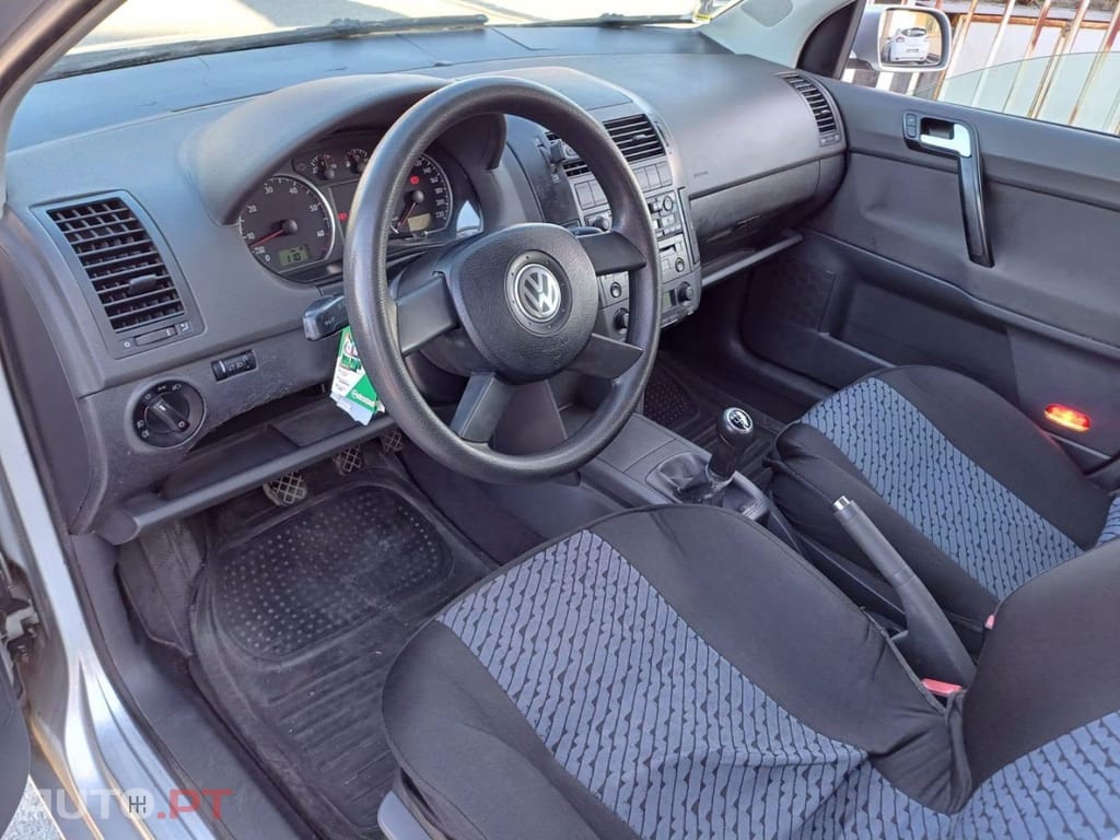 Volkswagen Polo 1.2 Confortline