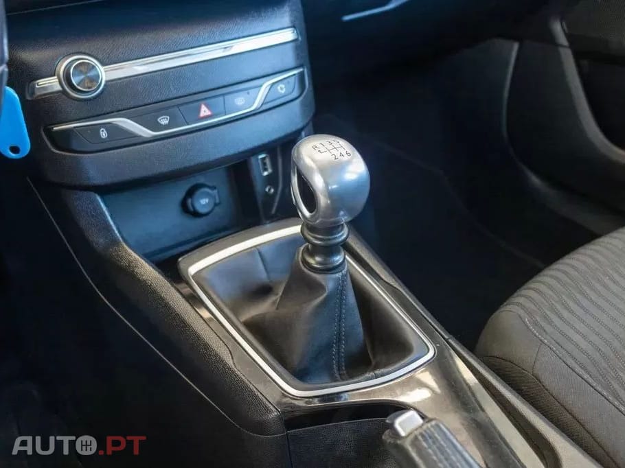 Peugeot 308 1.6 e-HDi Active