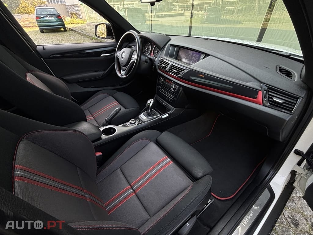 BMW X1 18 d xDrive Auto Line Sport