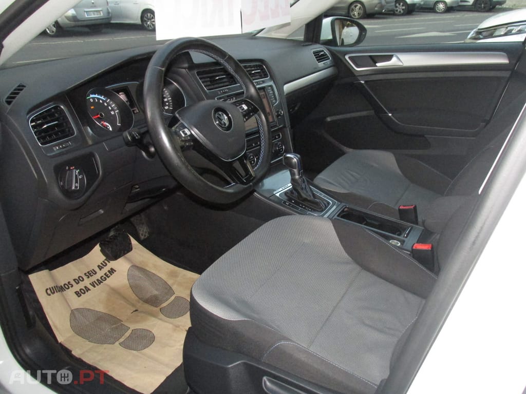 Volkswagen e-Golf AC/DC