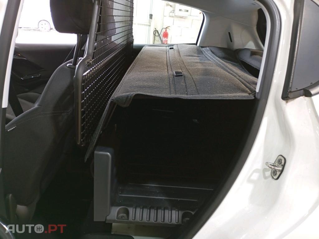 Peugeot 208 VAN 1.5 BlueHDi