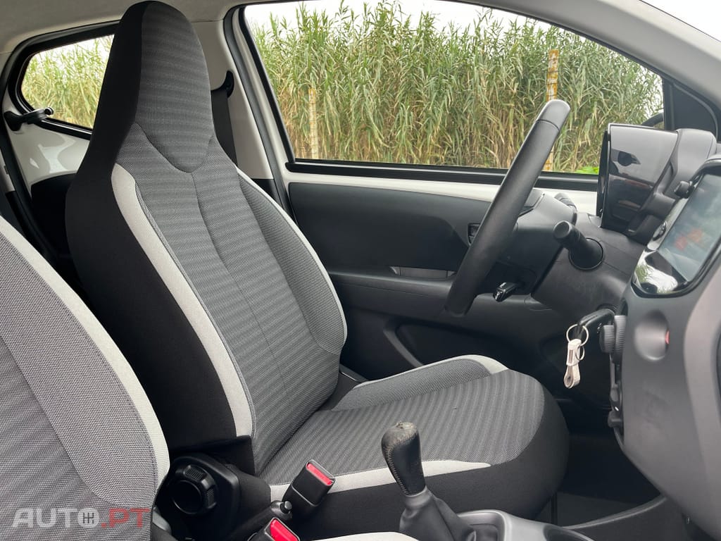 Toyota Aygo 1.0 X-Play+X-Touch