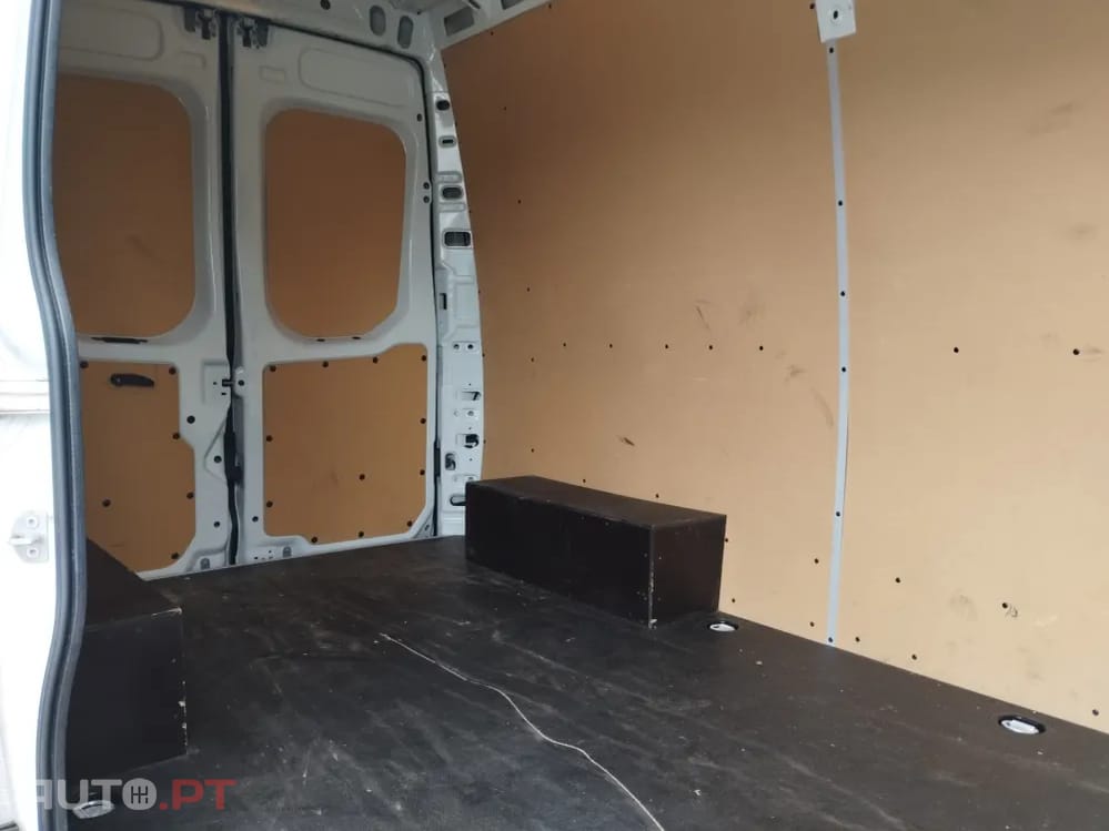 Iveco Daily 35S12V