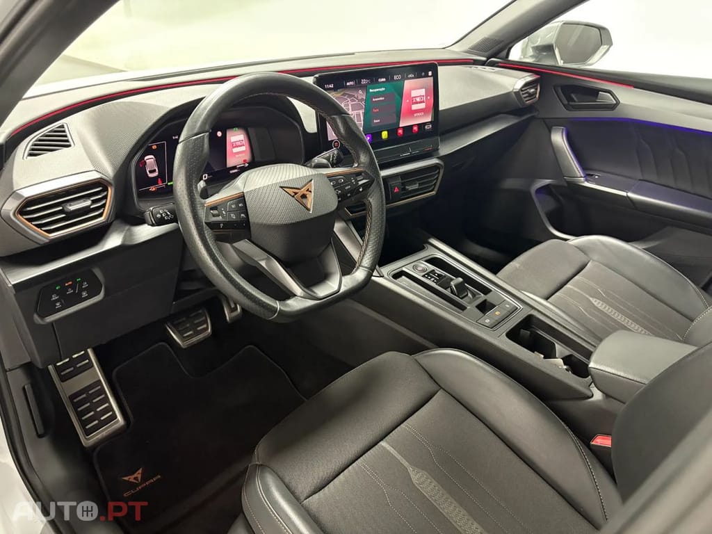 Cupra Leon 1.4 e-Hybrid MID DSG