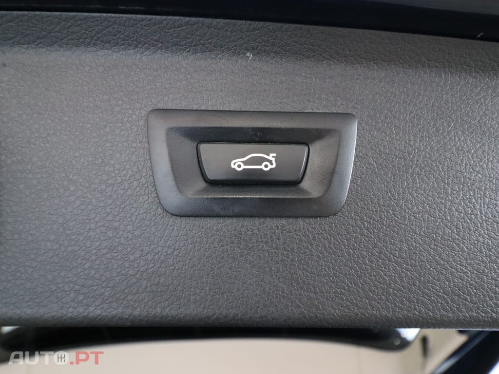 BMW 225 Line Luxury