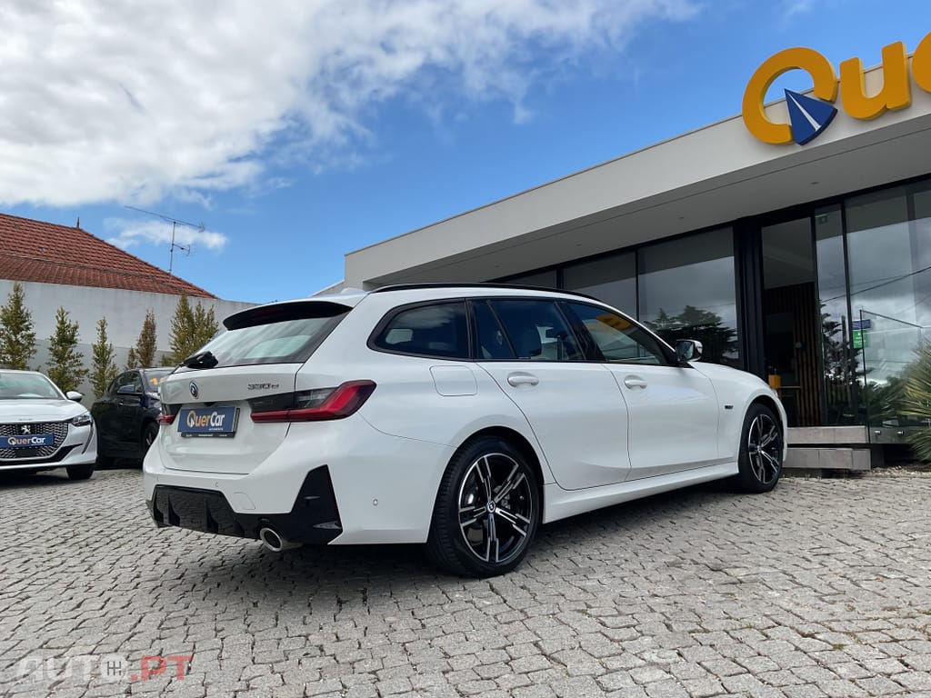 BMW 330 e Pack M Auto