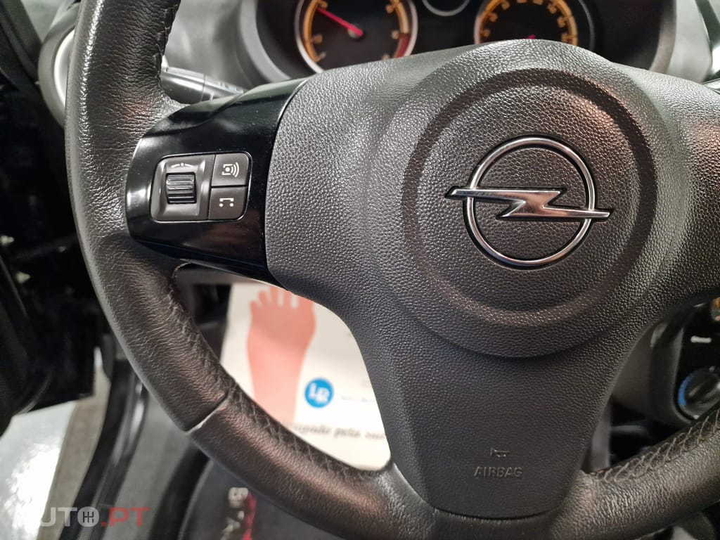 Opel Corsa ND