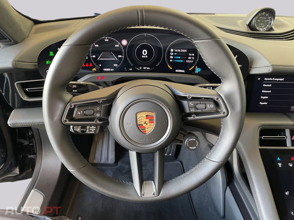 Porsche Taycan Turbo