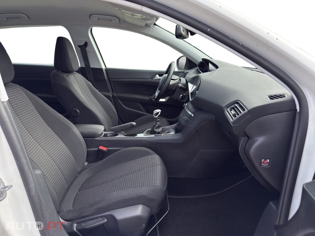 Peugeot 308 1.2 PureTech Business Line