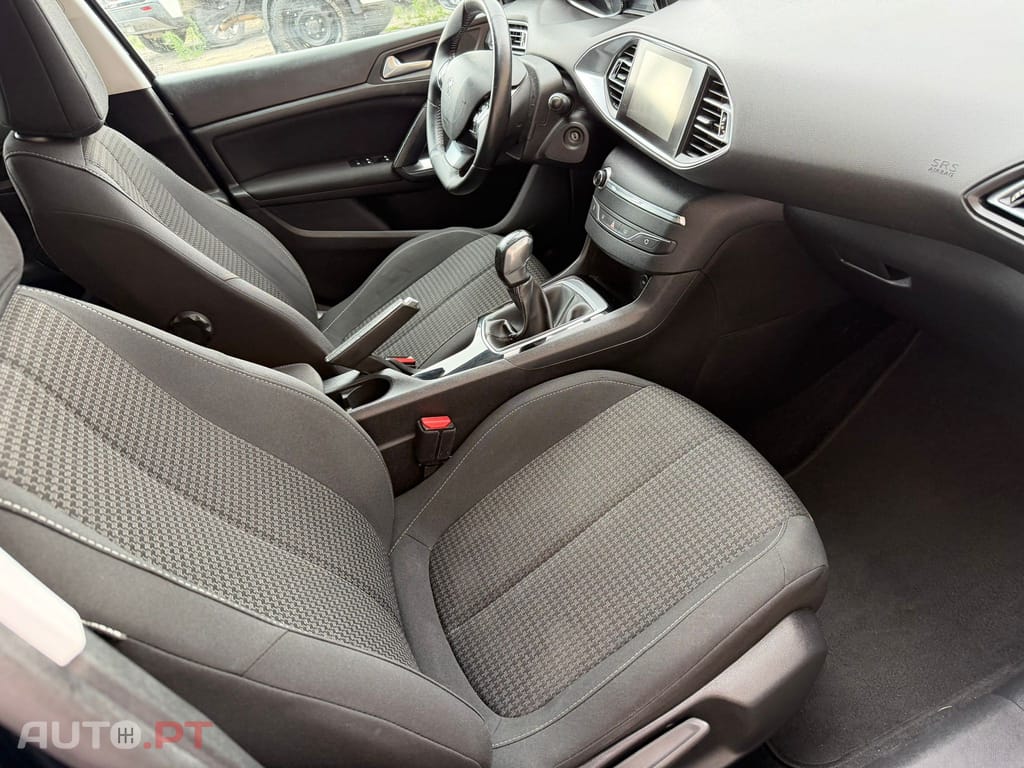 Peugeot 308 SW 1.6 BlueHDi Style J17