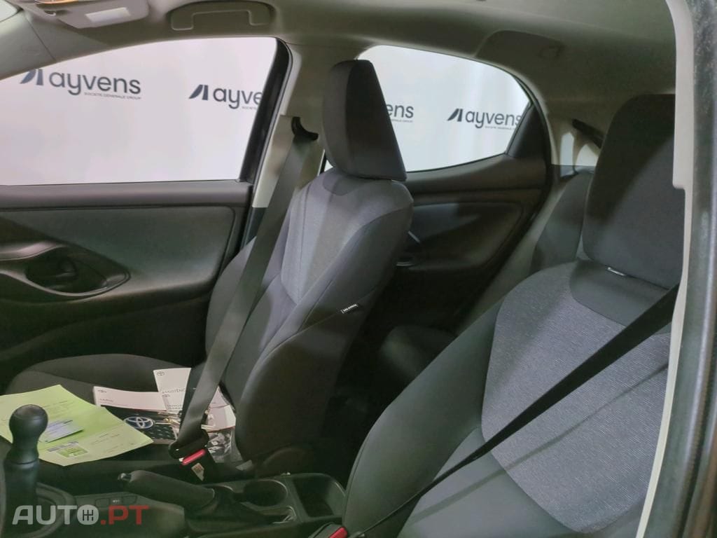 Toyota Yaris 1.0 VVT-i Comfort Plus