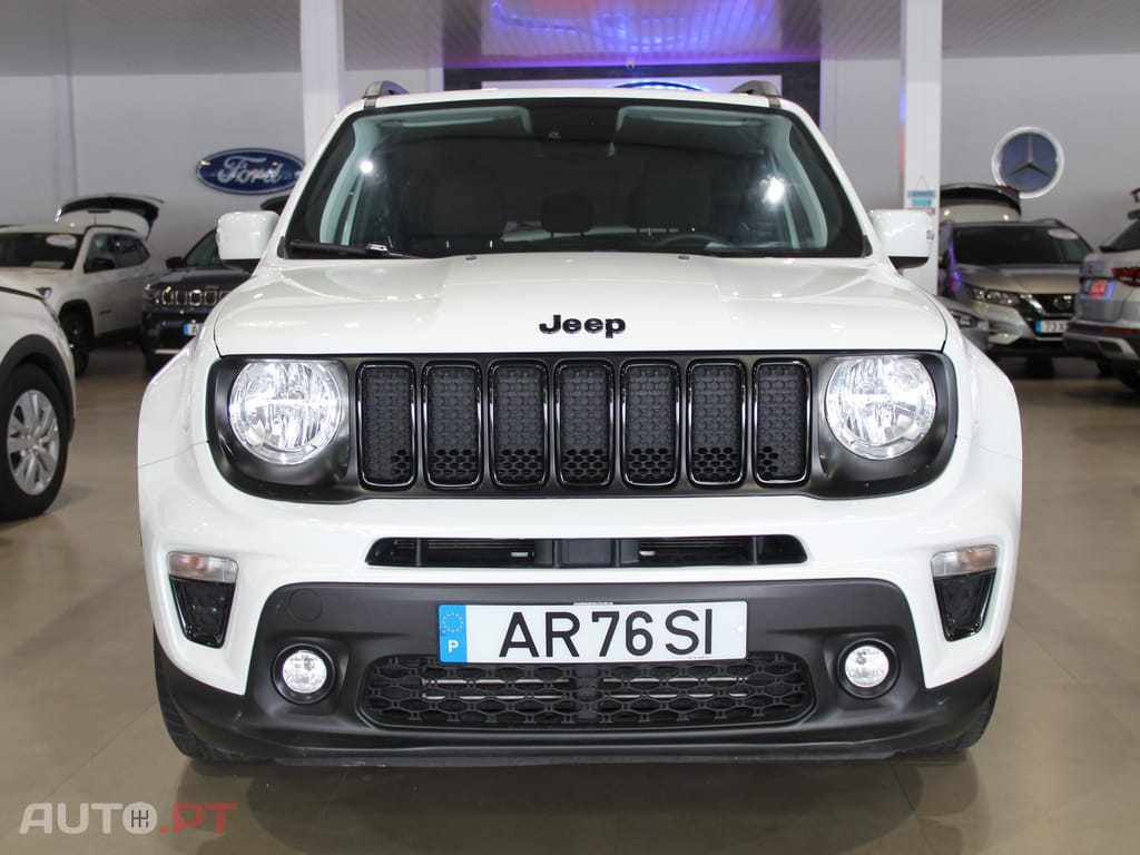 Jeep Renegade 1.6 MJD Night Eagle