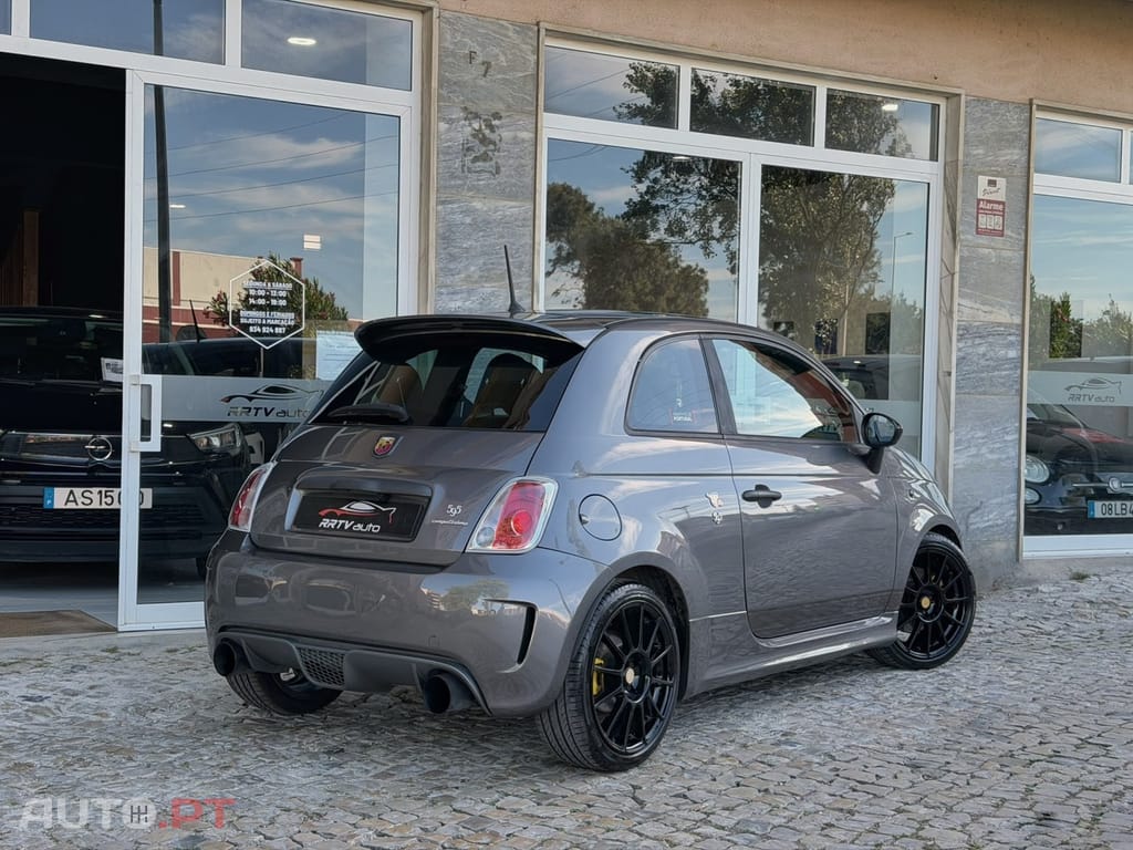 Abarth 595 Competizione