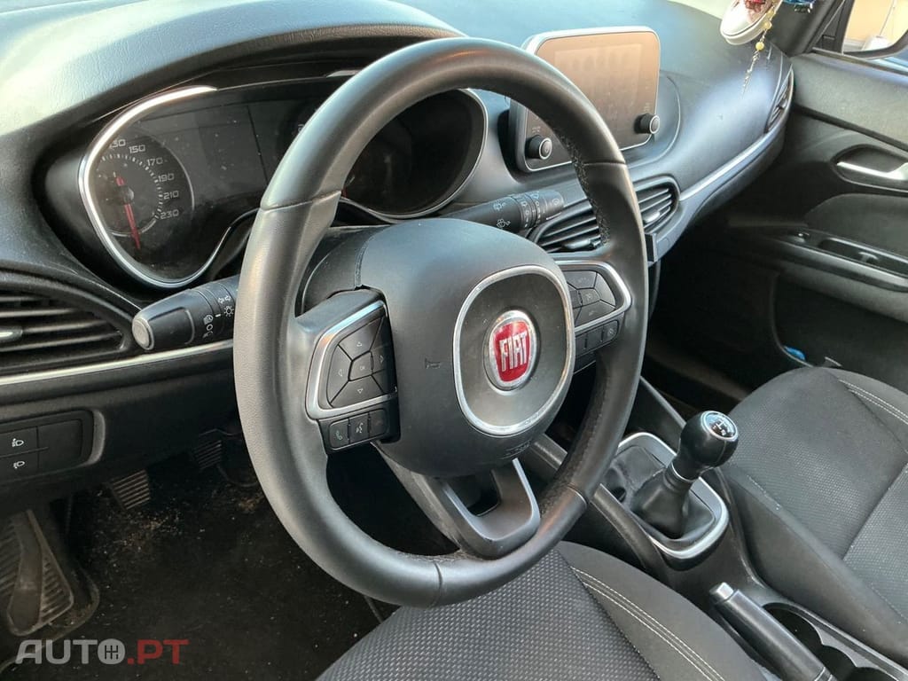 Fiat Tipo 1.3 M-Jet Lounge J17