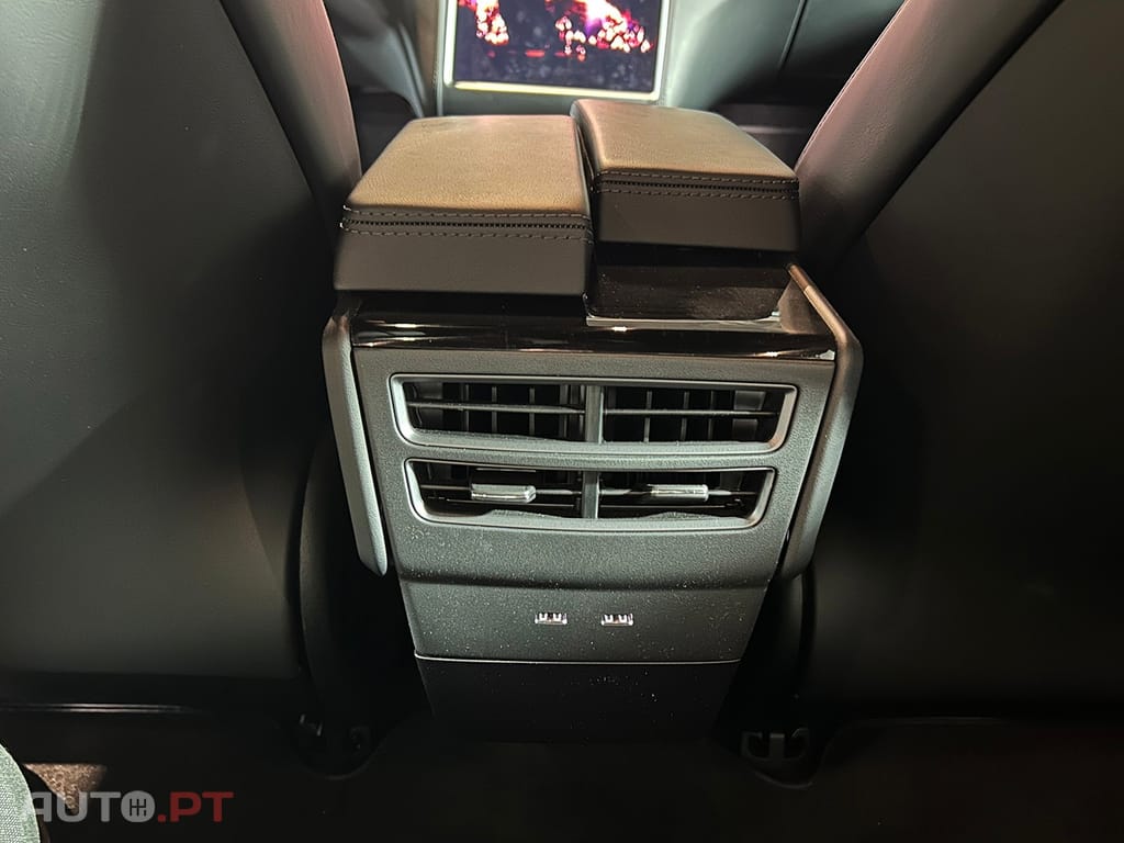 Tesla Model S 75D