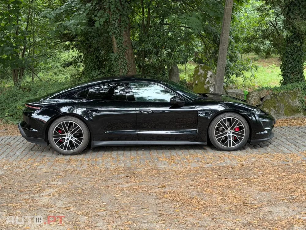 Porsche Taycan 4S Bateria Performance Plus