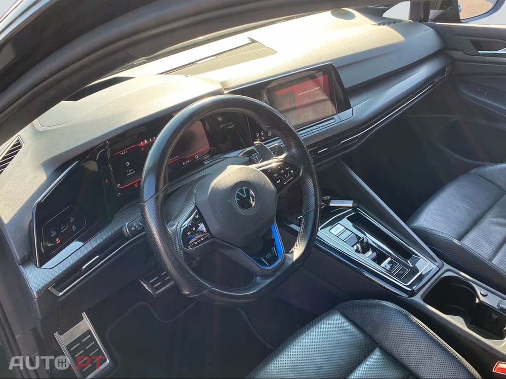 Volkswagen Golf 2.0 TSI R 4Motion DSG