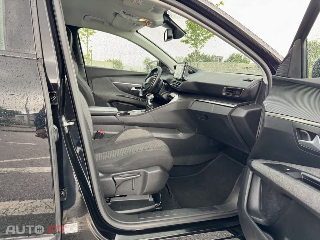 Peugeot 3008 1.5 BlueHDi Active Pack