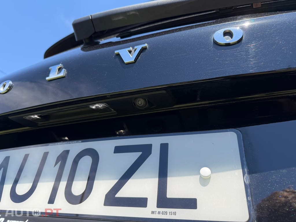Volvo XC90 2.0 T8 PHEV Ultimate Dark AWD