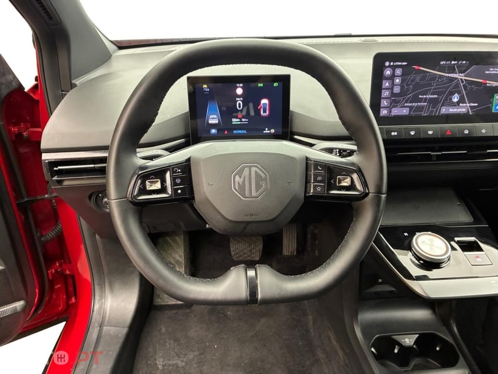 MG MG4 64 kWh Luxury