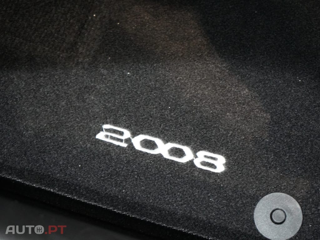 Peugeot 2008 1.2 PureTech Allure