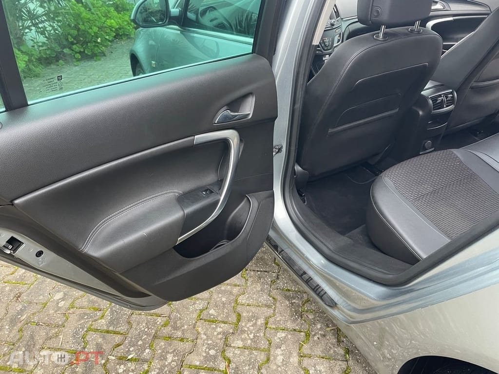 Opel Insignia 2.0 CDTi Selection S/S