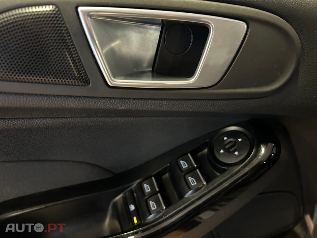 Ford Fiesta 1.0 Ti-VCT Titanium