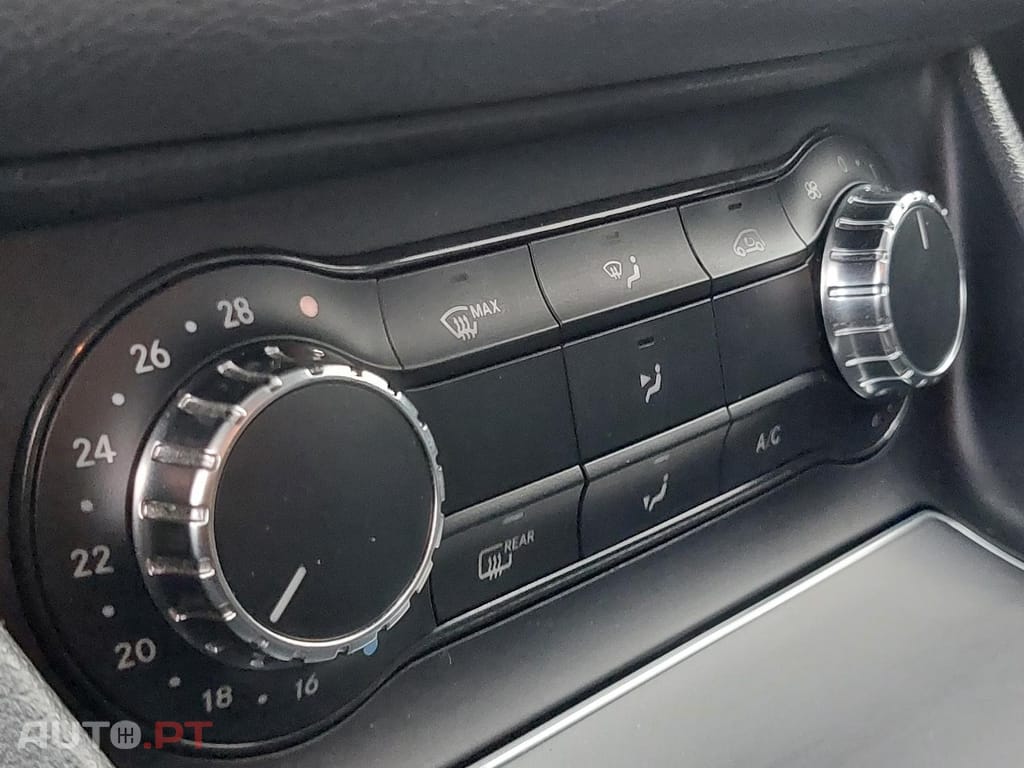 Mercedes-Benz CLA 180 d Shooting Brake