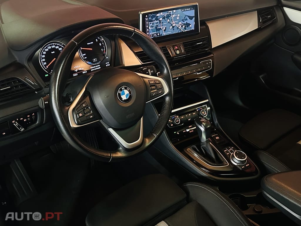 BMW 225 Line Sport