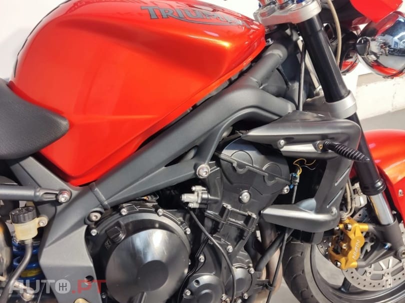 Triumph Speed Triple 675 R