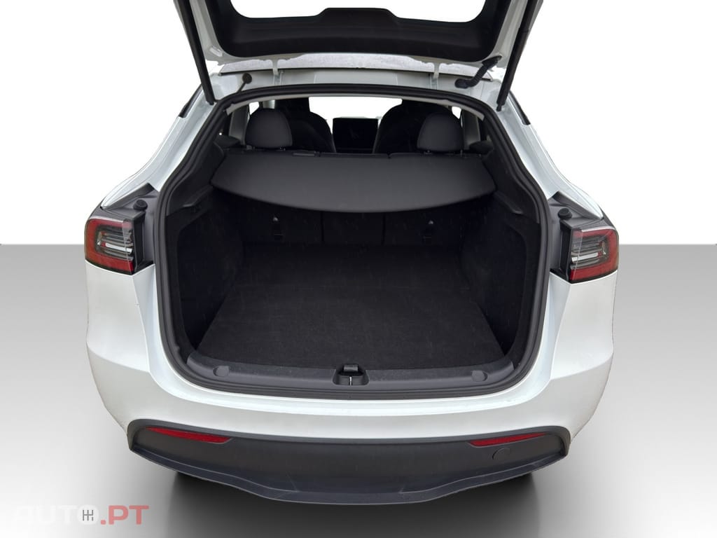 Tesla Model Y Long Range Dual Motor AWD
