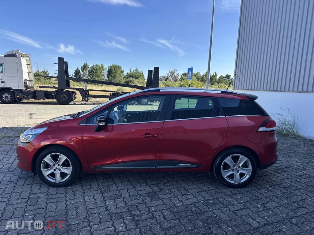 Renault Clio Sport Tourer TCe 120 EDC GT