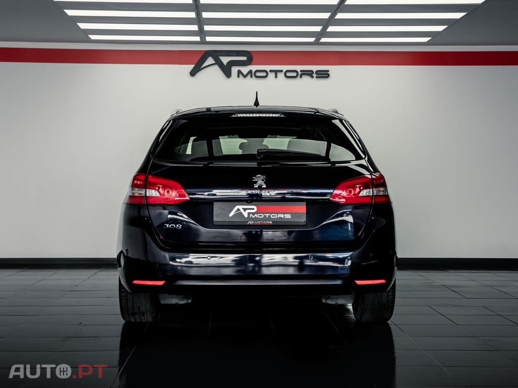 Peugeot 308 SW 1.2 PureTech Style J17