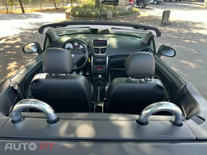 Peugeot 207 CC 1.6 VTi Active