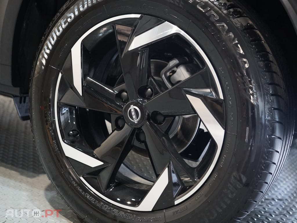 Nissan Juke 1.0 DIG-T N-Design DCT